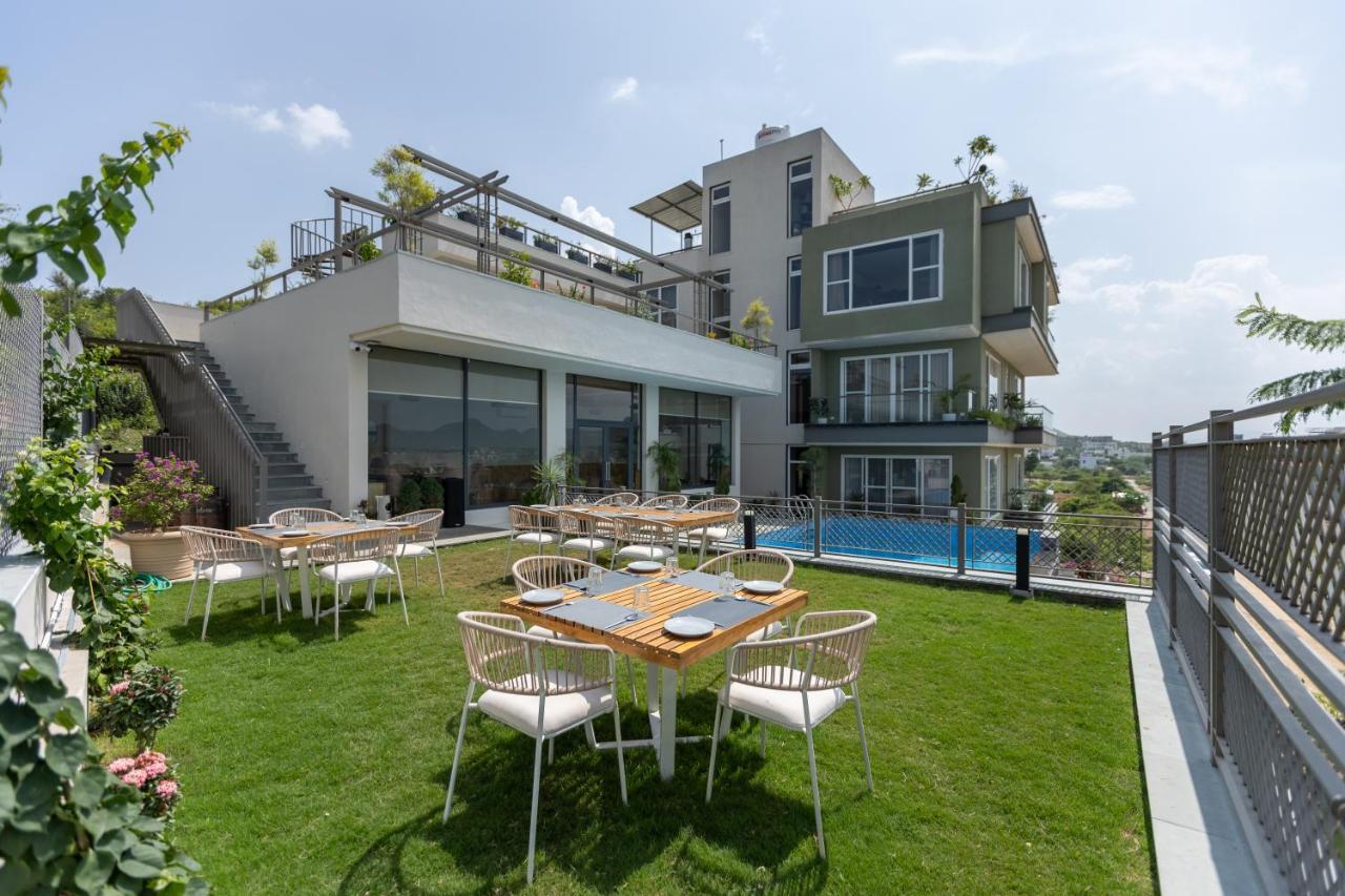 Suramya-A Luxury Boutique Hotel Udaipur Buitenkant foto