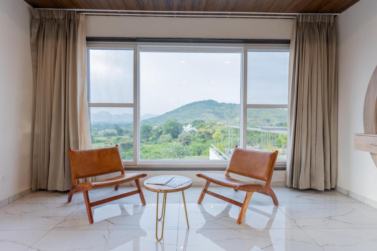 Suramya-A Luxury Boutique Hotel Udaipur Buitenkant foto